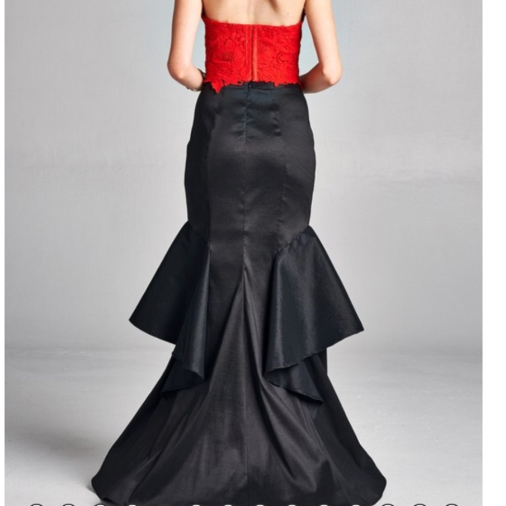 Ceci Two- Piece Prom Dress Long Mermaid Red/Black - Picture 4 of 7